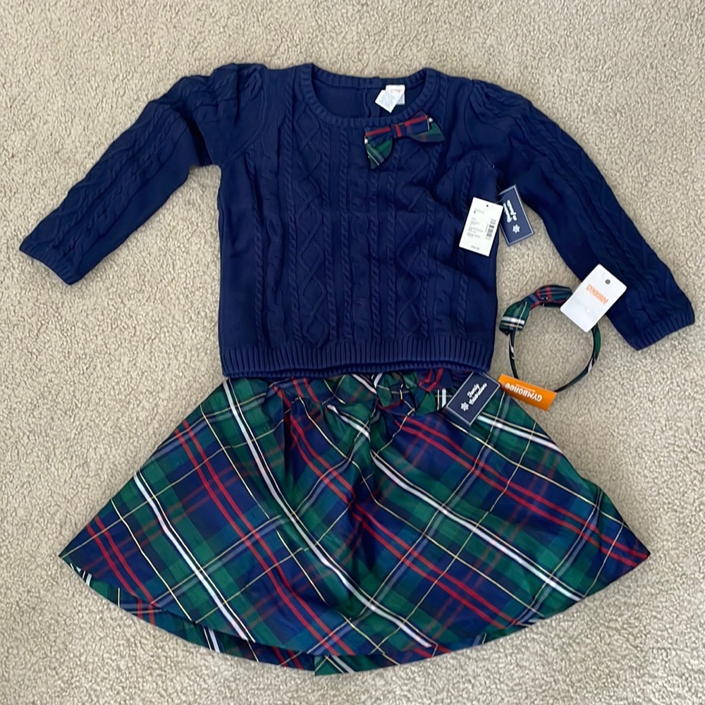 Brand New w Tags - girls Gymboree Holiday outfit